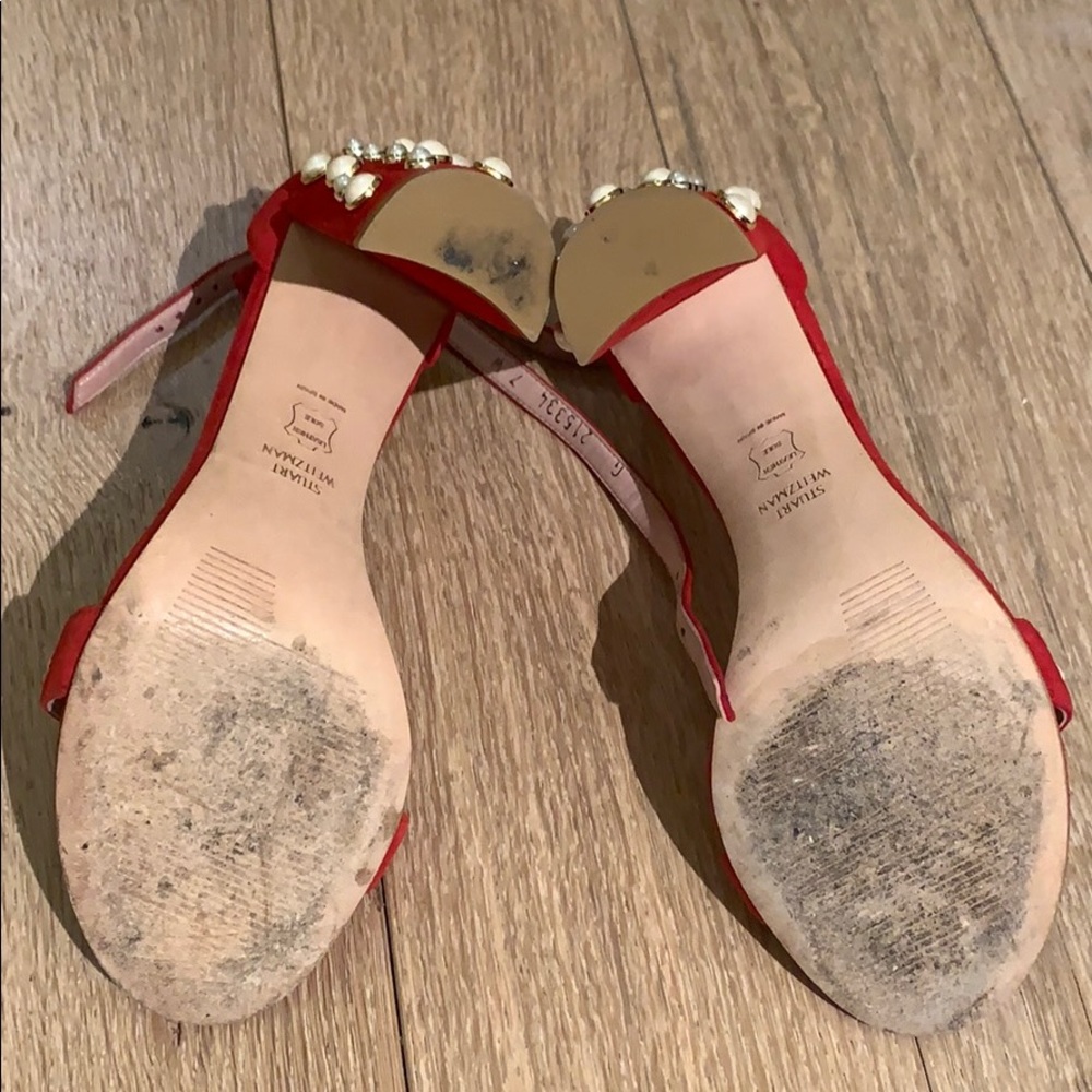 Stuart Weitzman - Picture 4 of 5